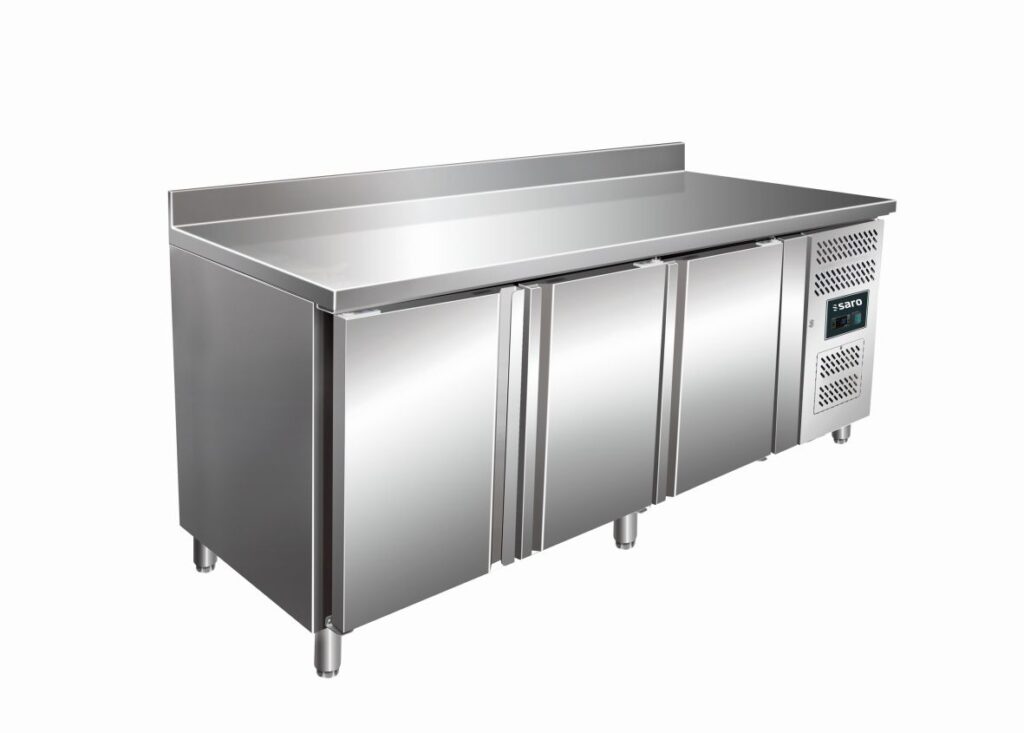 SARO Table réfrigérée 3 portes avec dosseret modèle KYLJA 3200 TN